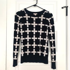 Graphic Black and White Sweater